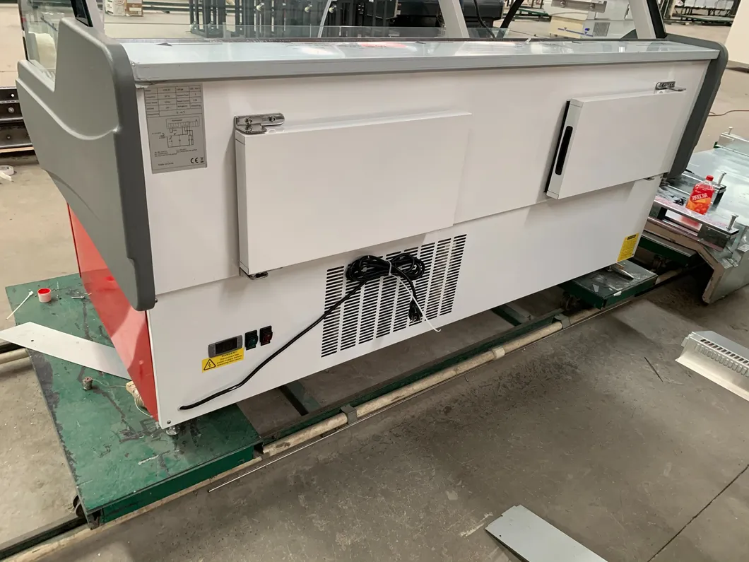 Onderste eenheid gebogen doorzichtig glas gekookt voedsel koelkast en vriezen display gekookt voedsel vriezer 4